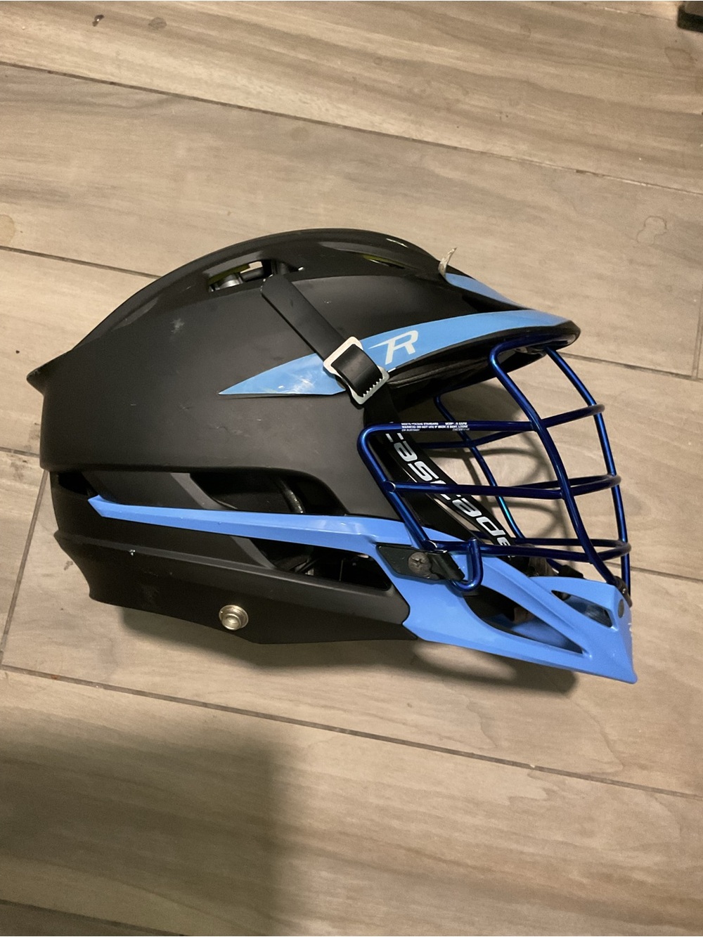 Final Sale! Cascade Vintage Blue Black Lacrosse Helmet Sporting Model R Guard - Picture 2 of 11